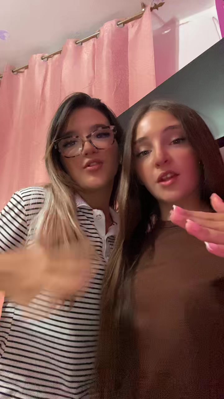 @Noemi🎀❄️