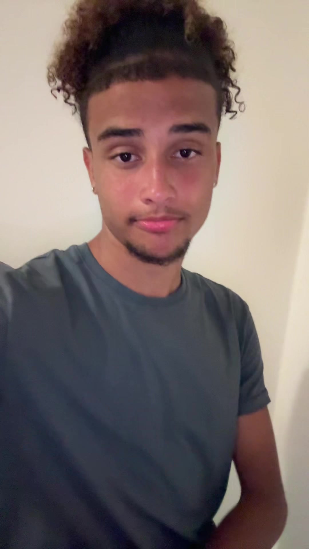 @Jwn_974