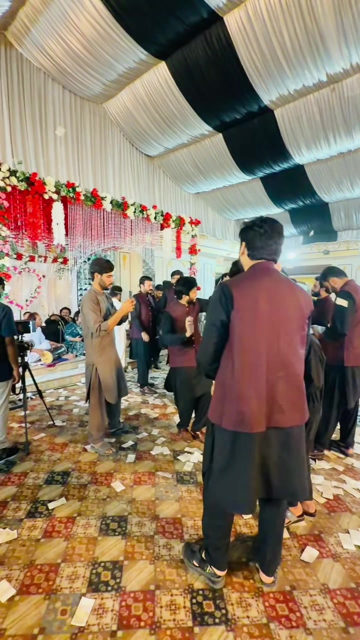 @Tayyba khan