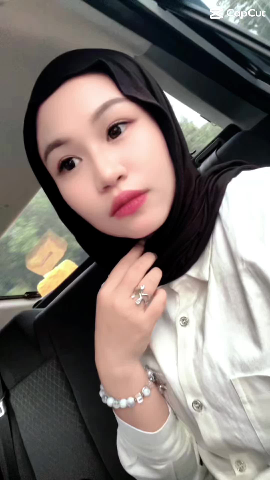 @Ayu ๐ธ