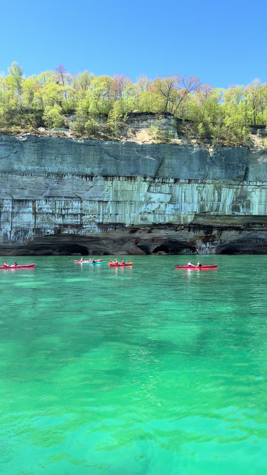 @Pictured Rocks Kayaking