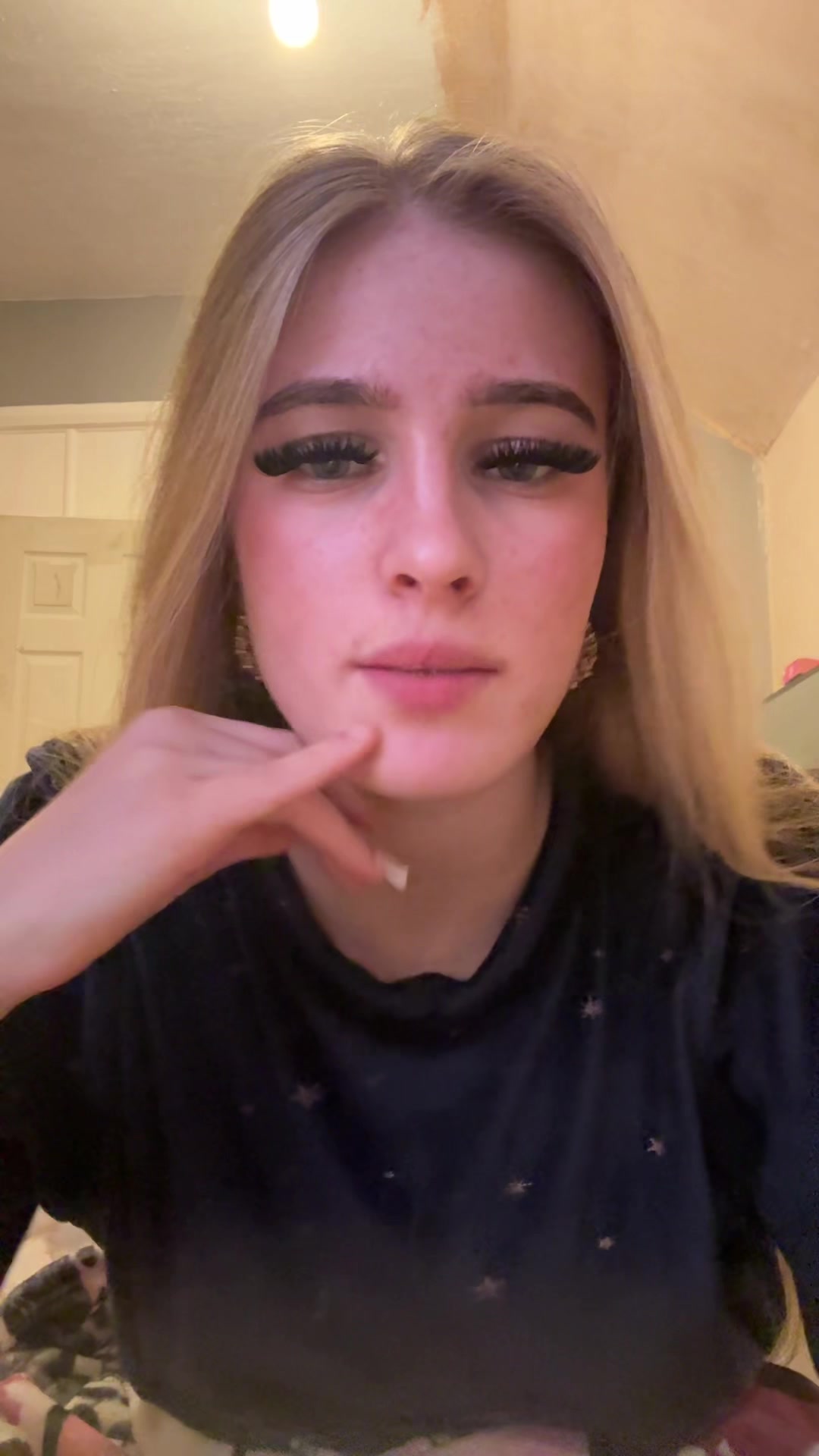 @𝐭𝐞𝐲𝐚𝐡