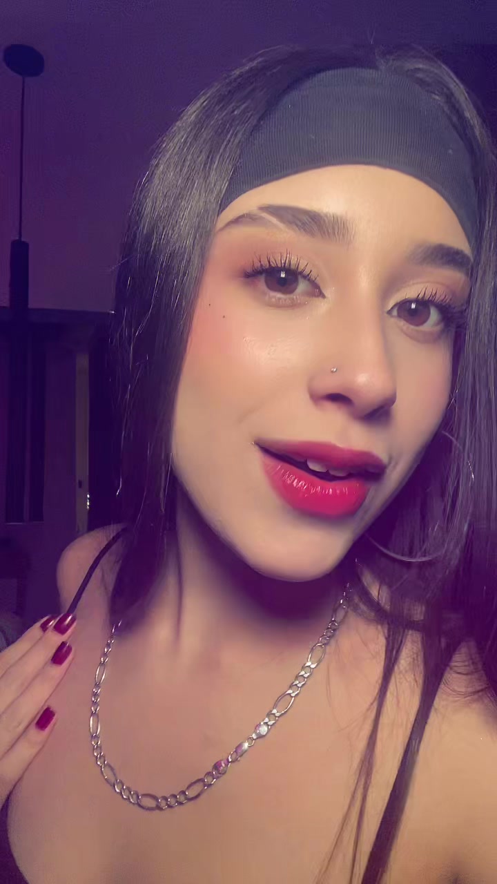 @valeria_🪬