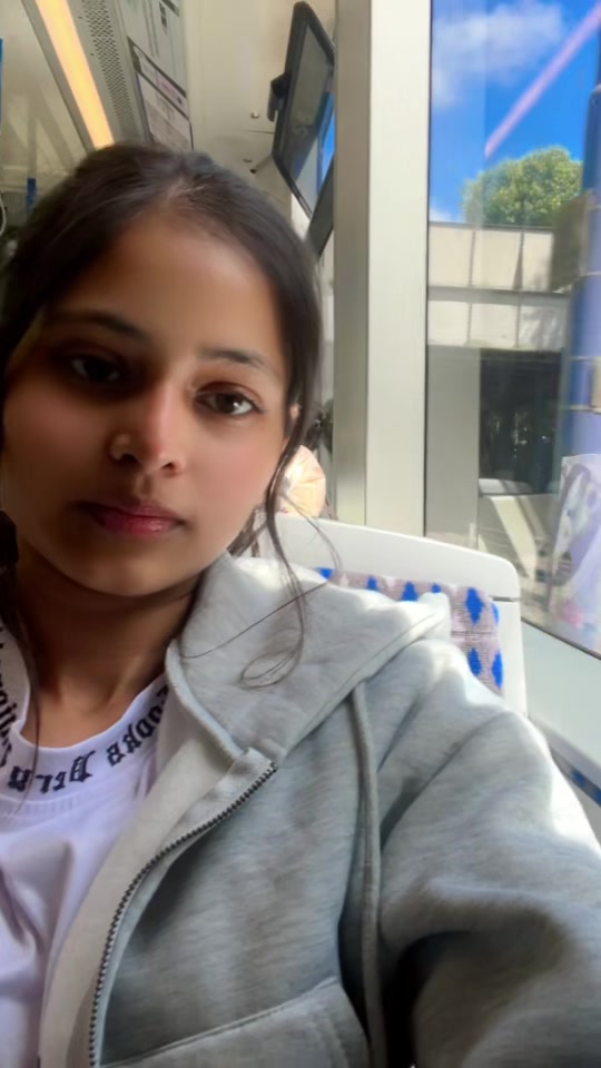 @reet_kaur2004