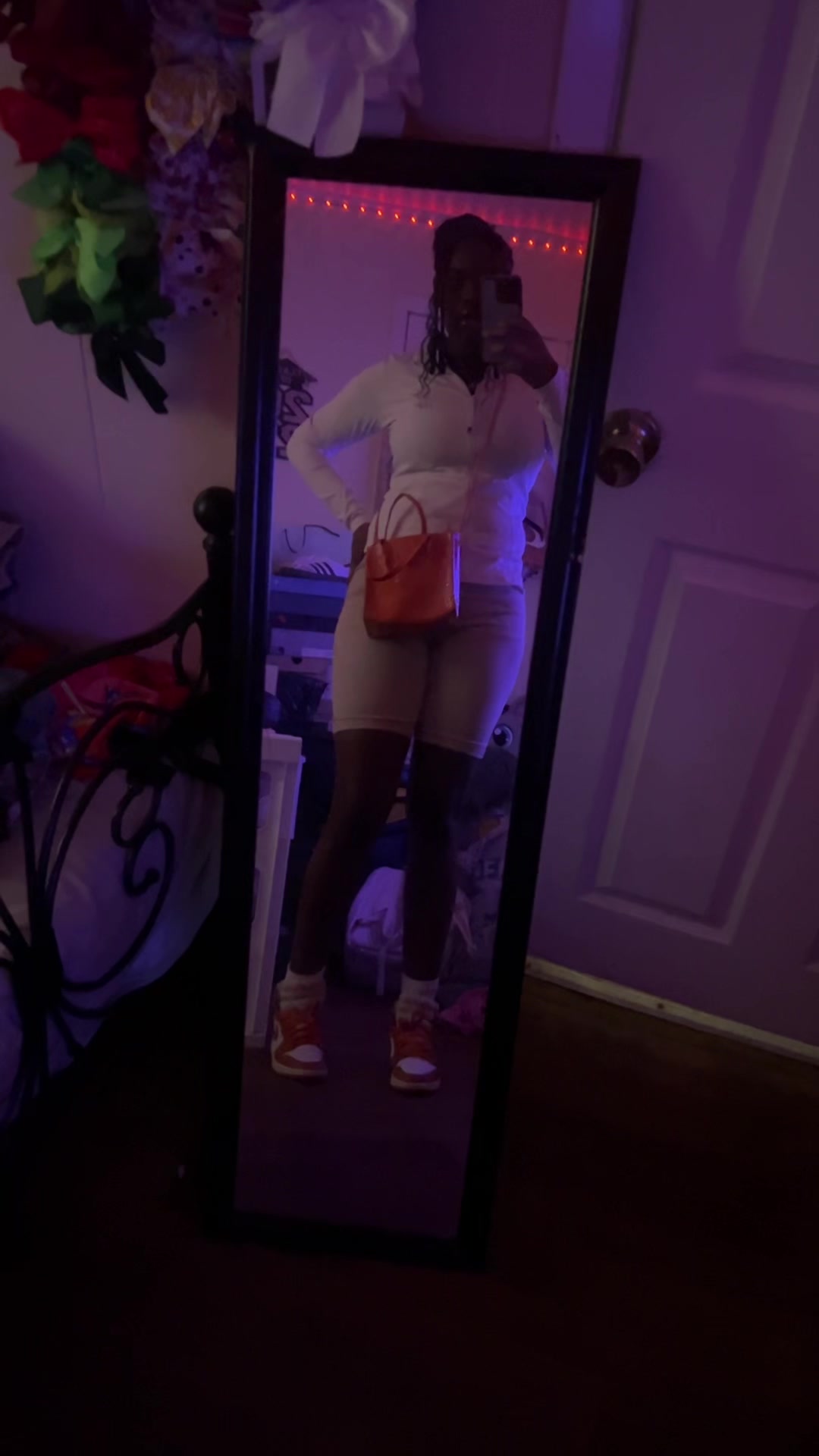 @s i m o n e 🥹👸🏿🫧🤍.