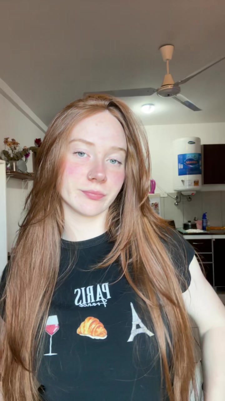 @Tayná