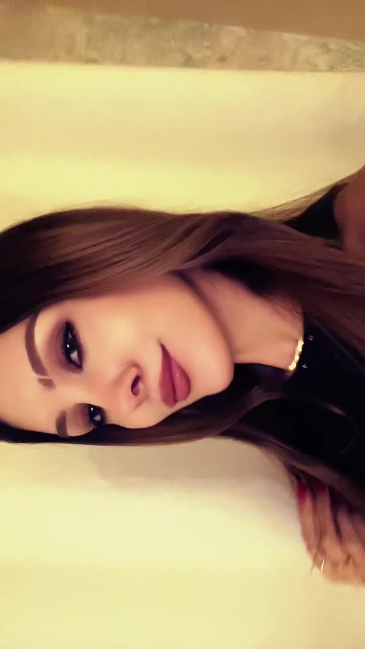 @Мария