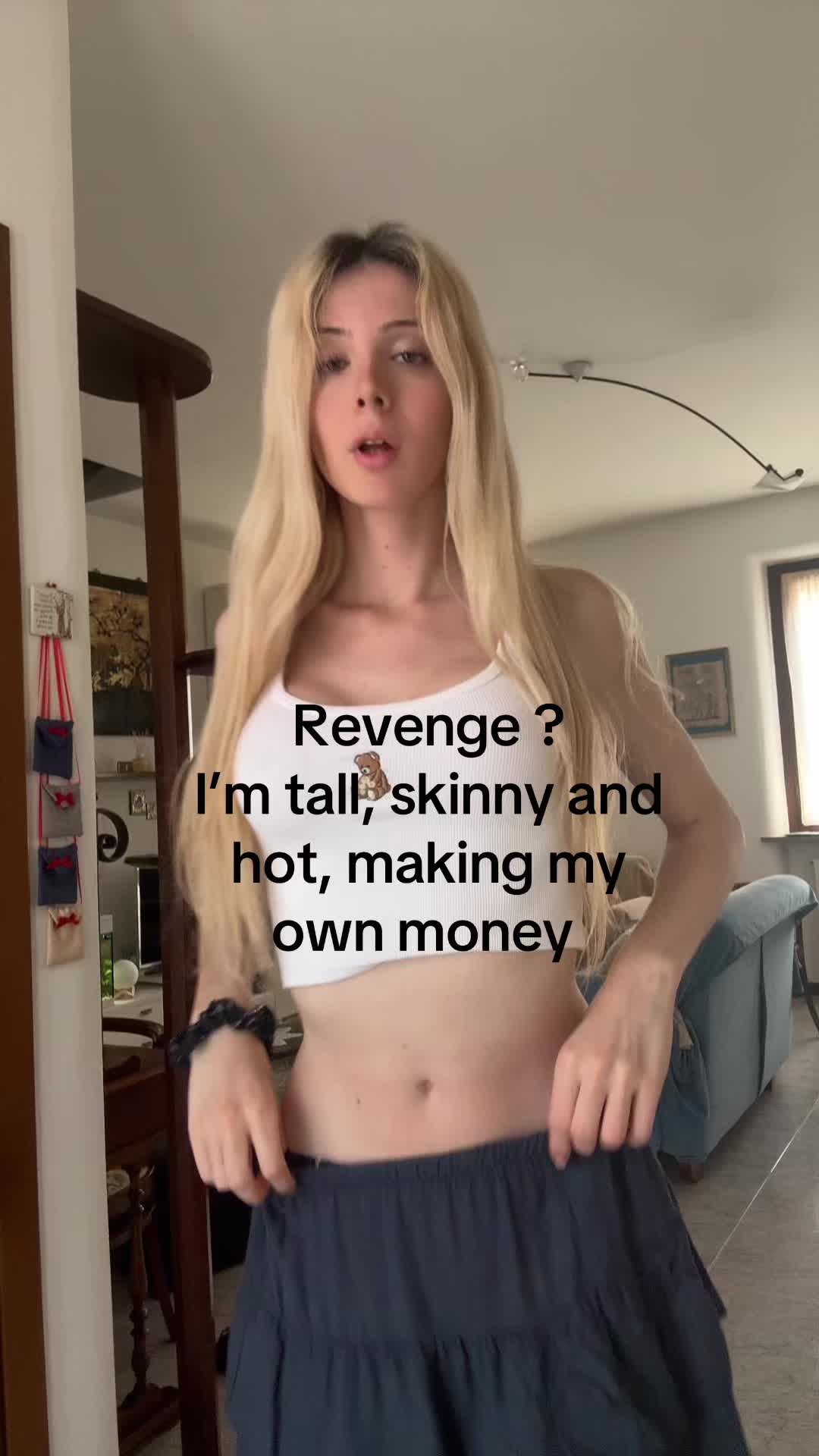 @avroraa.h