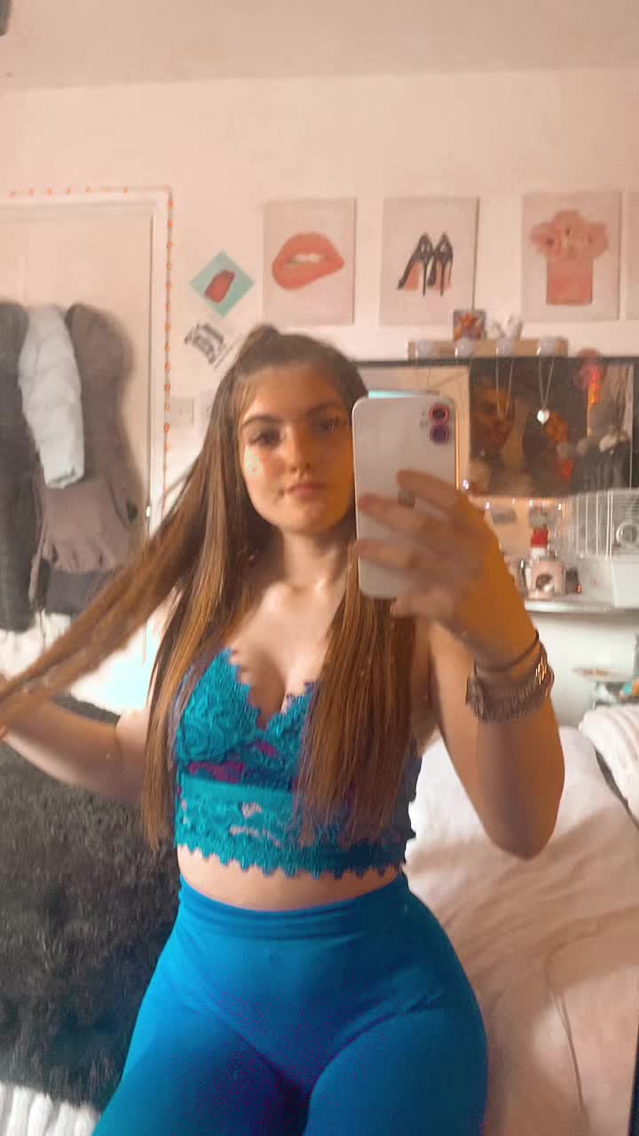 @ChloeDalziel