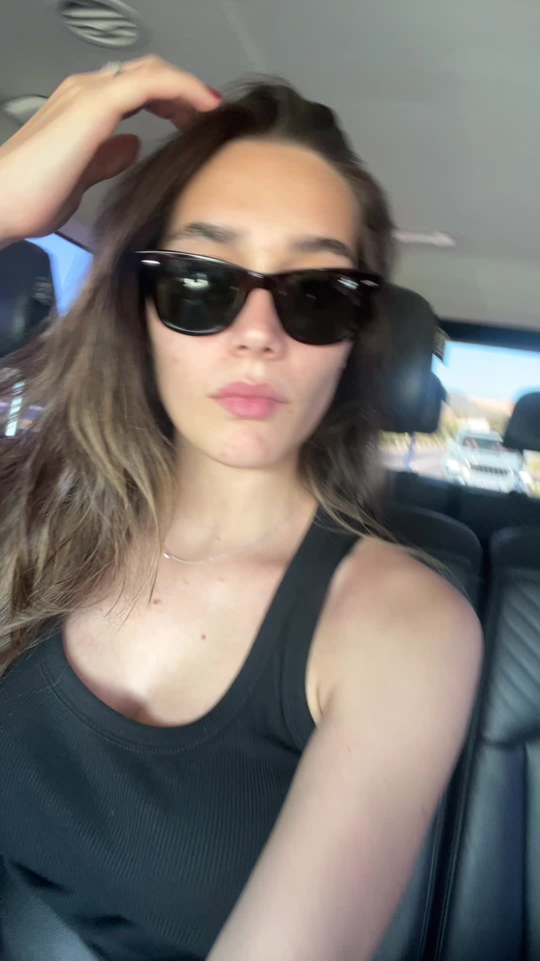 @lolabraavoo