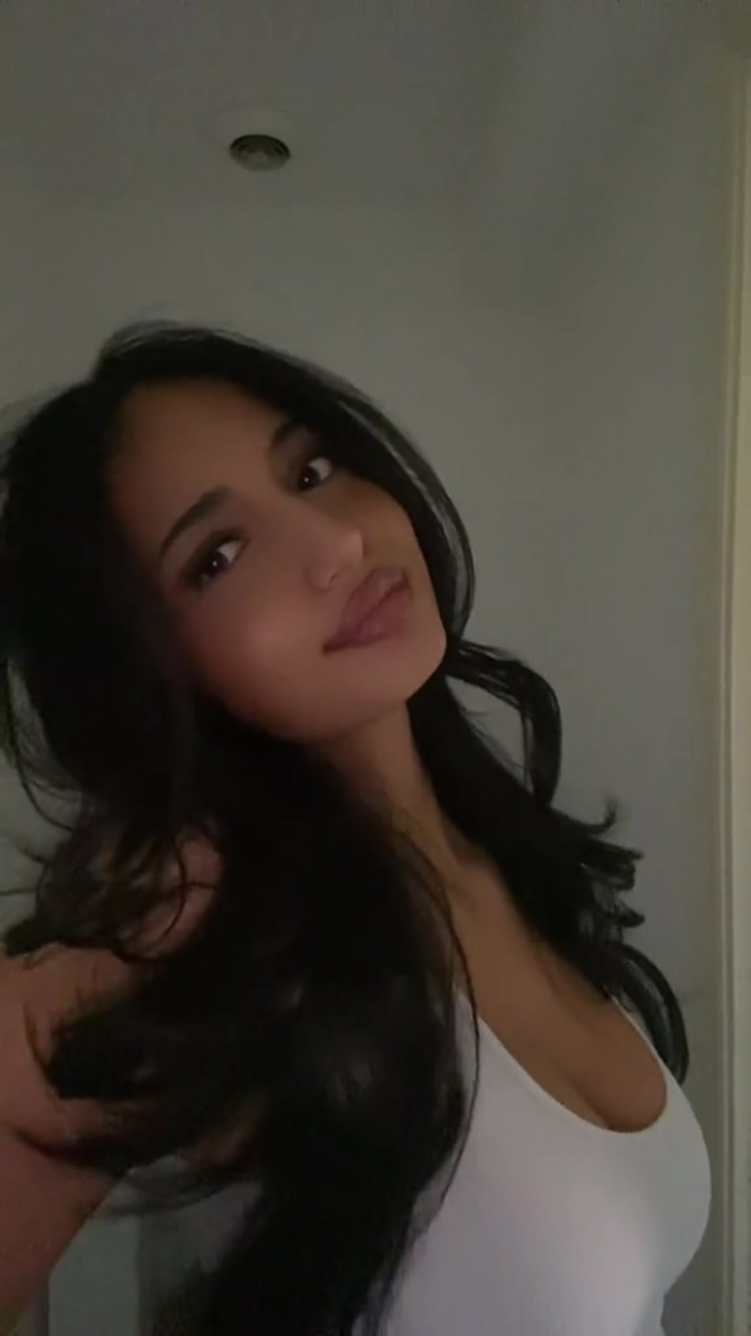 @𝒦