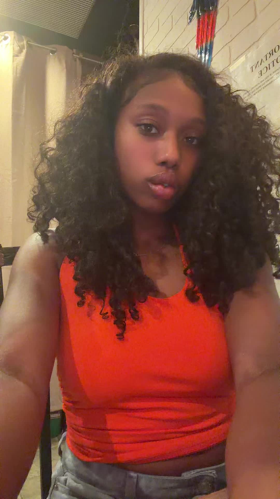@lailaaaa 🙃