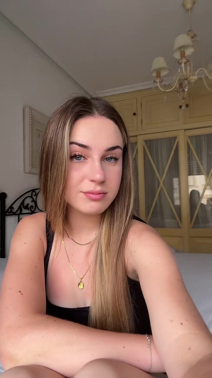 @angeelaortizz