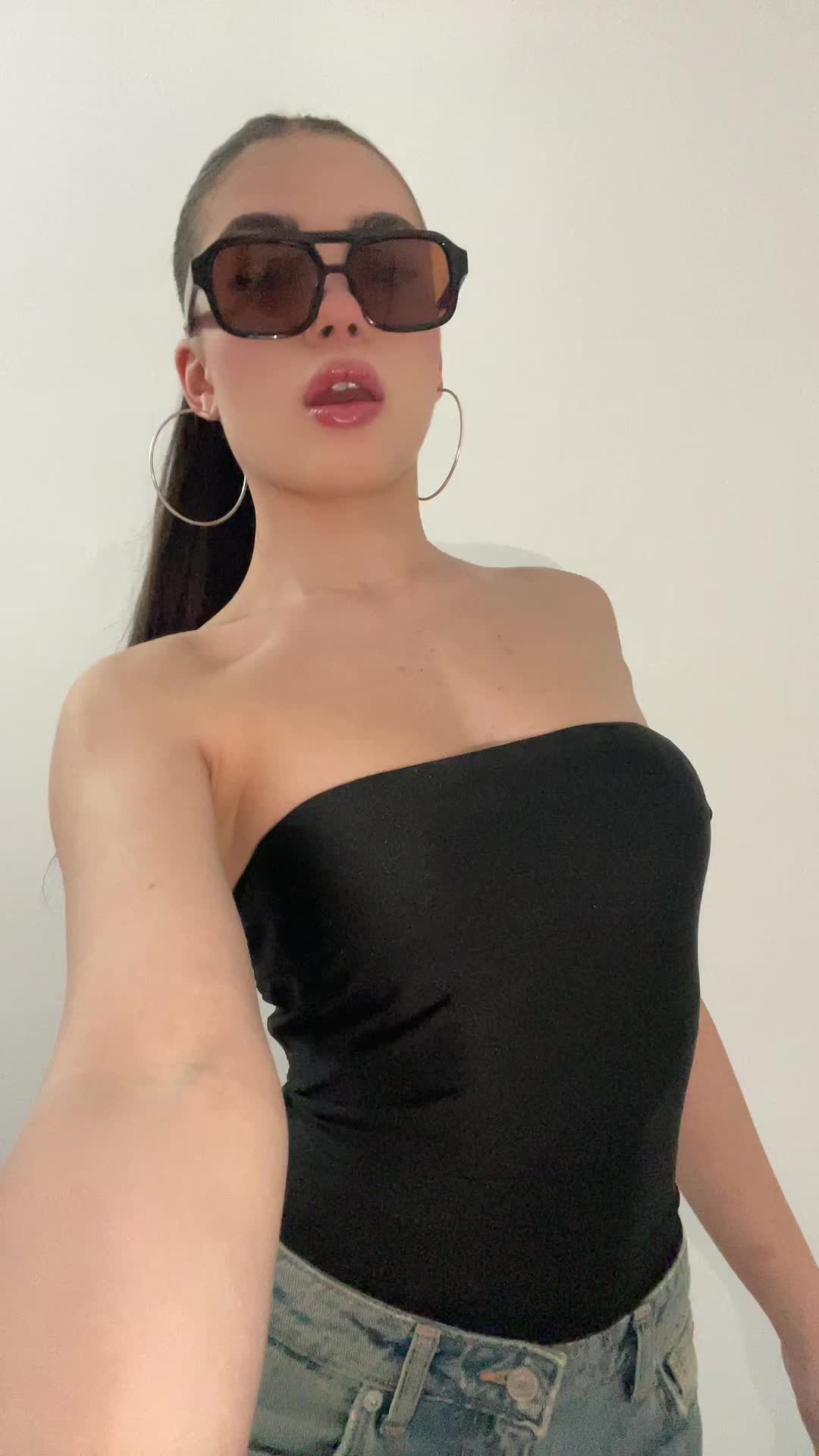 @rebbè