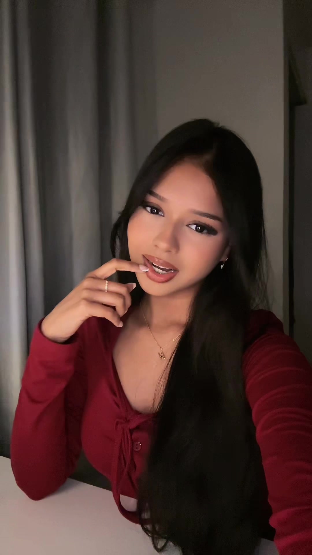 @𝓗