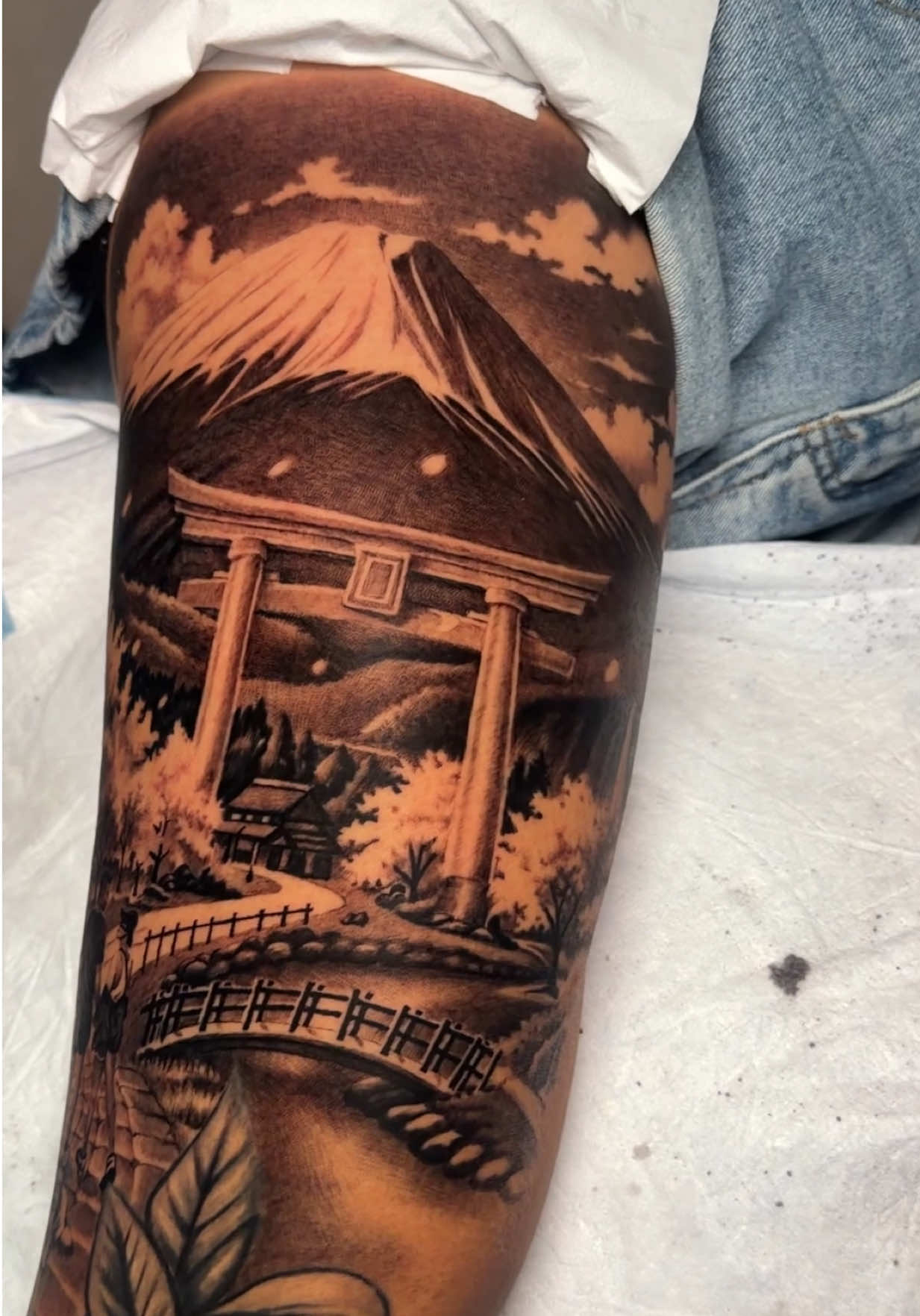 @Karlvtattoo