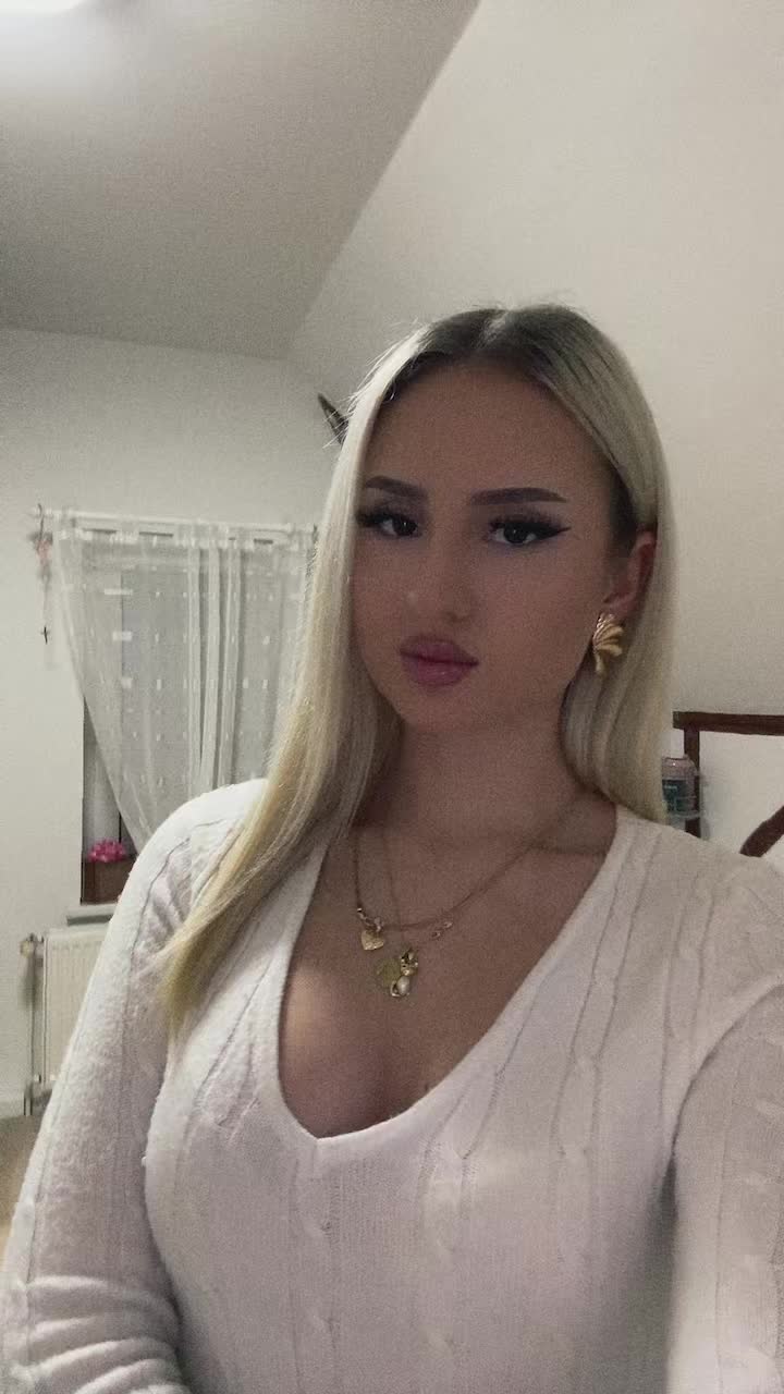 @Valeria_dsv