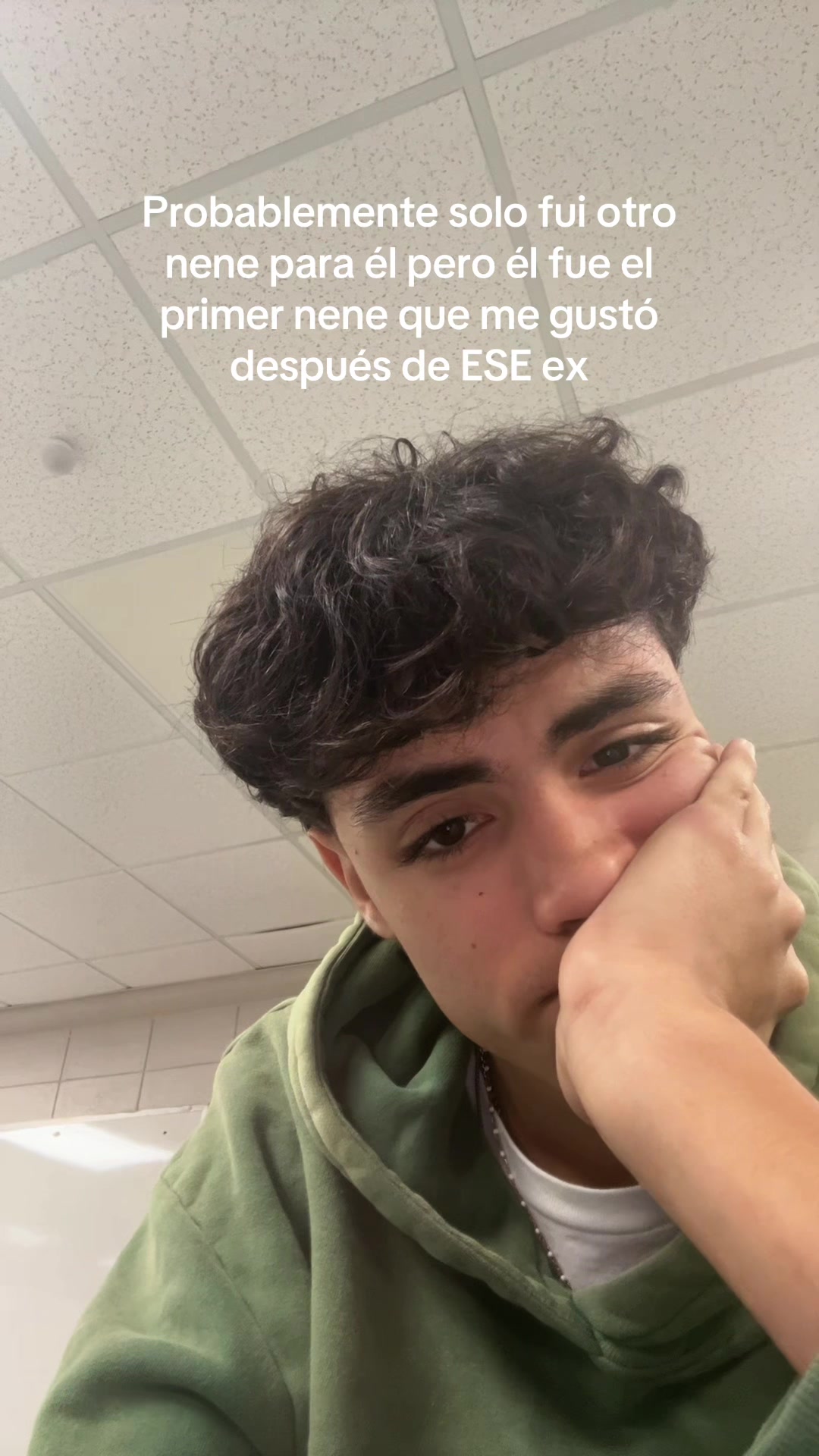 @VELEZZ