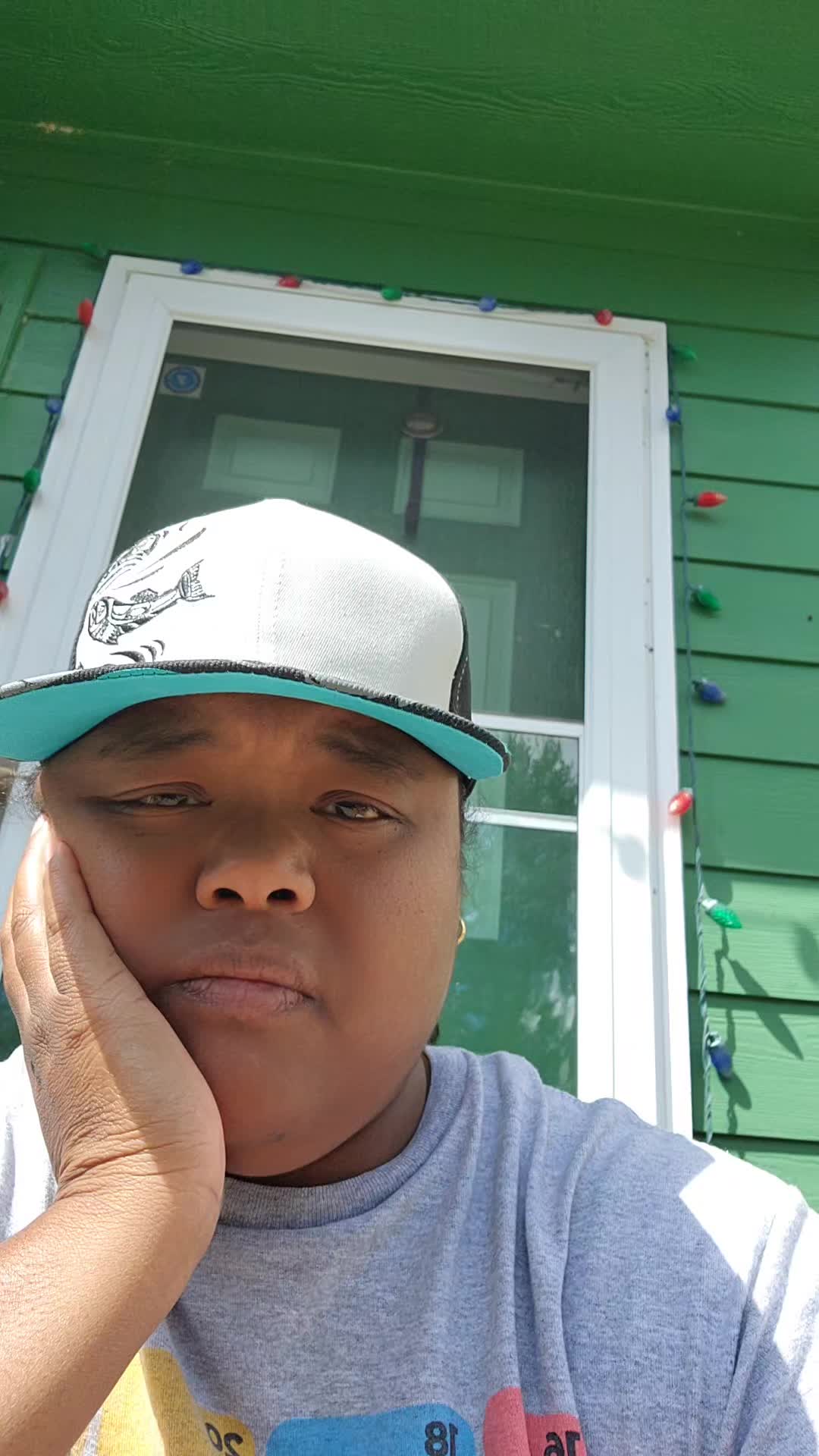 @Sammy 🇵🇭🇺🇲🏳️&zwj;🌈🎧