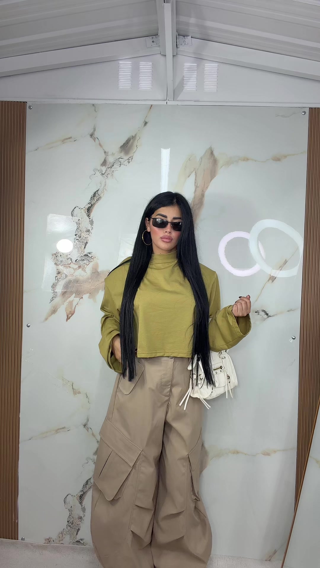 @Iconic look