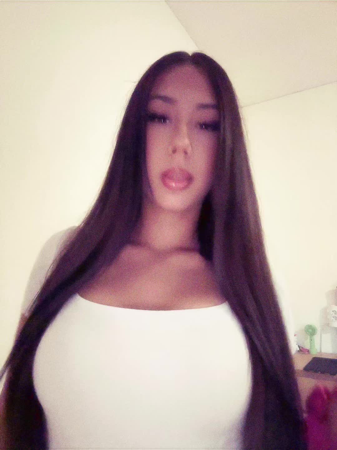 @adrink_please