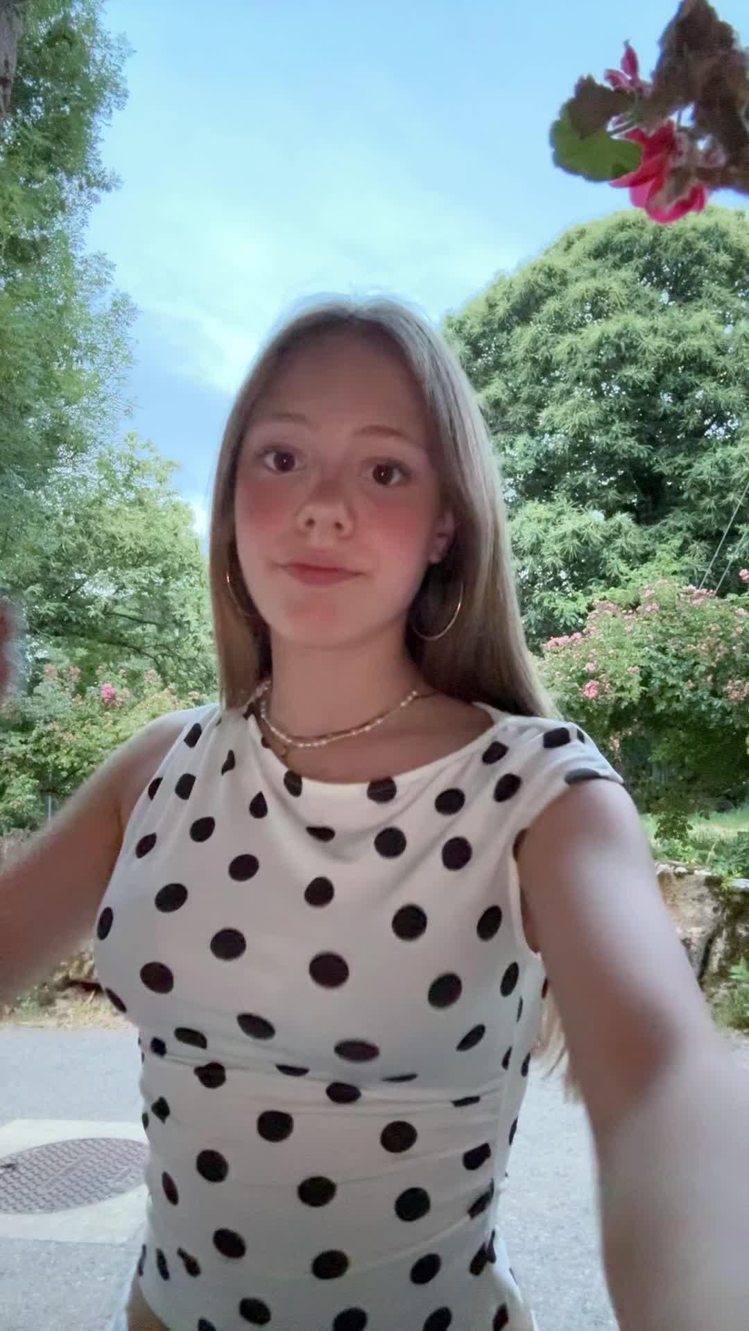 @Andreaa_alvarezz