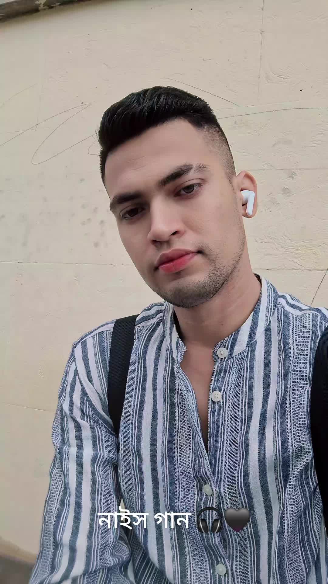 @Aynar karigor 🎧🖤