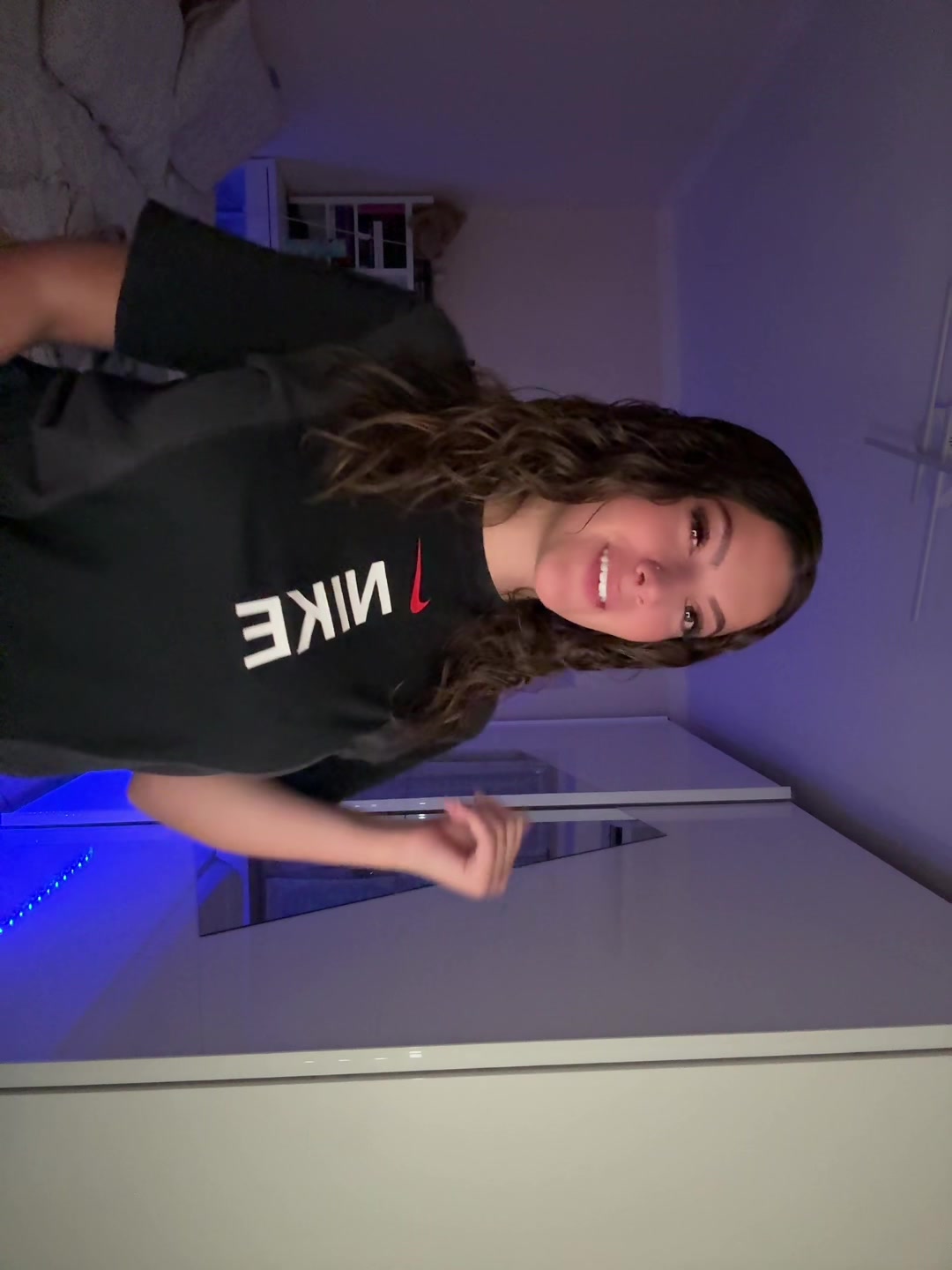 @𝓘𝓼𝓪💸