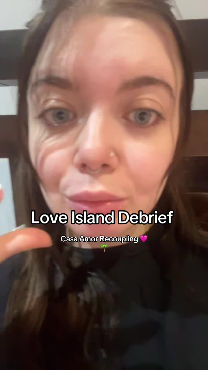 @Lily 🩷🍸