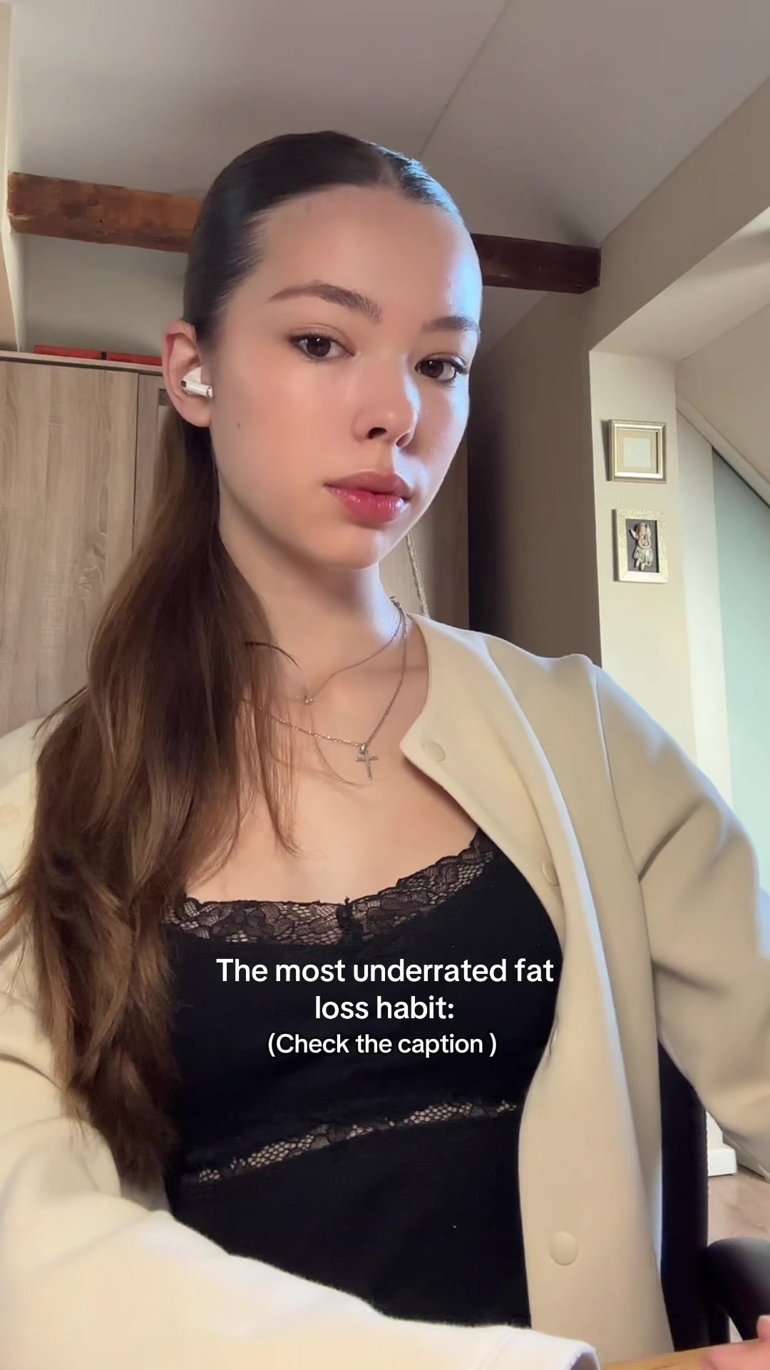 @🧘🏼&zwj;♀️