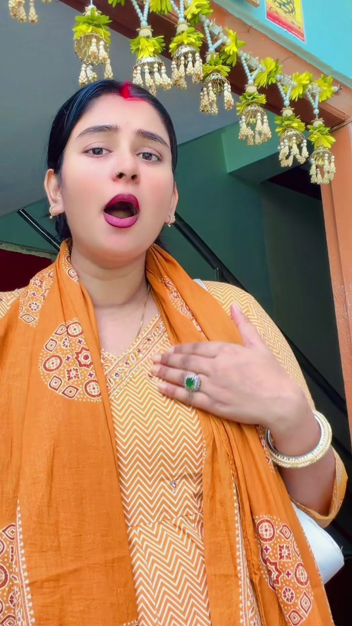 @𝐒𝐚𝐧𝐝𝐡𝐲𝐚 𝐒𝐨𝐧𝐮 𝐒𝐚𝐡