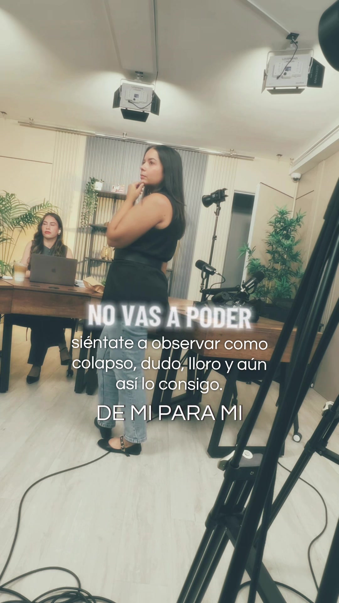 @alisaround_