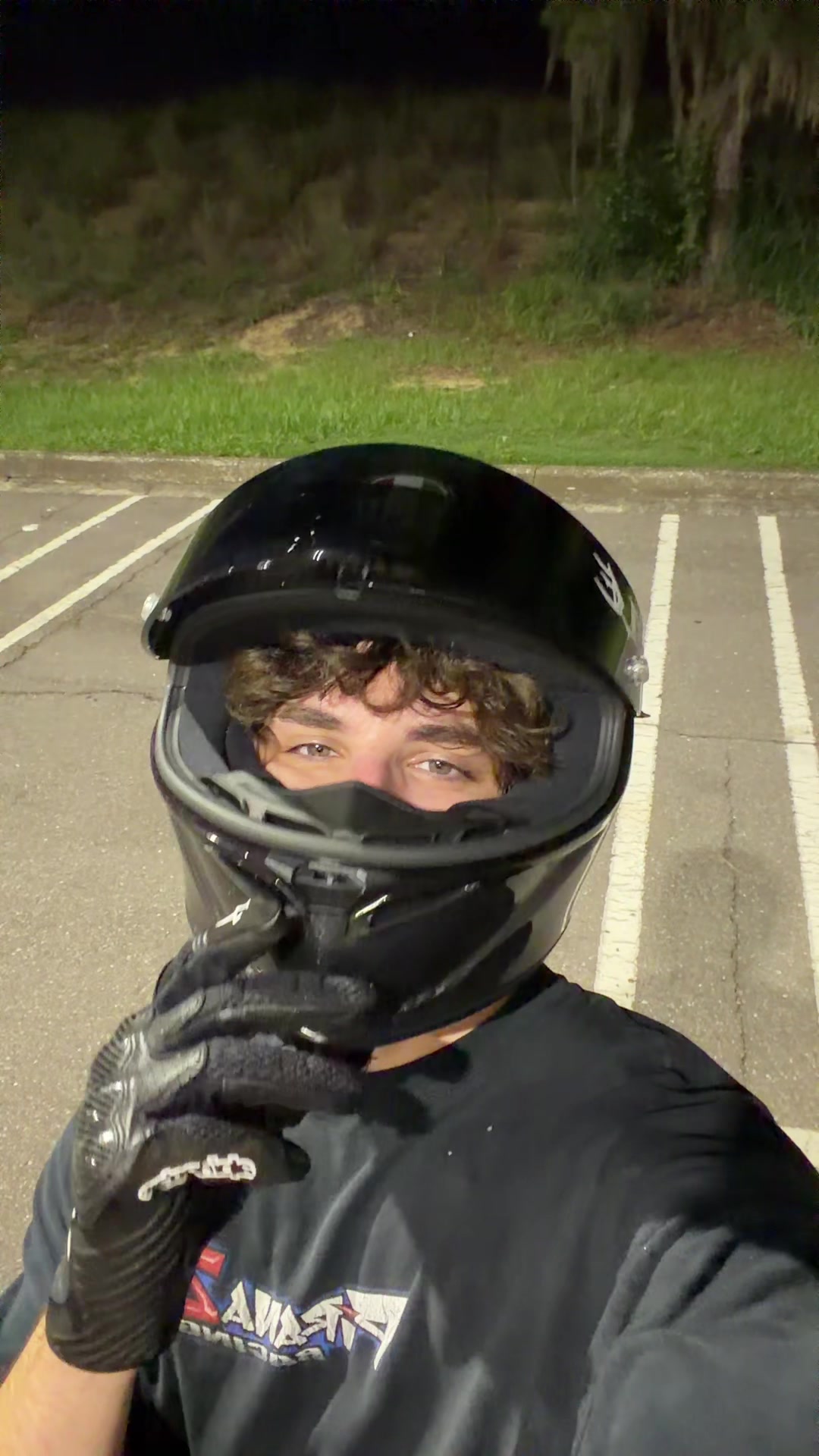 @shakymoto