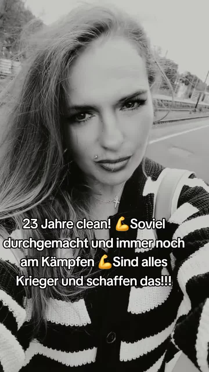 @Zoe🇬🇷🇩🇪