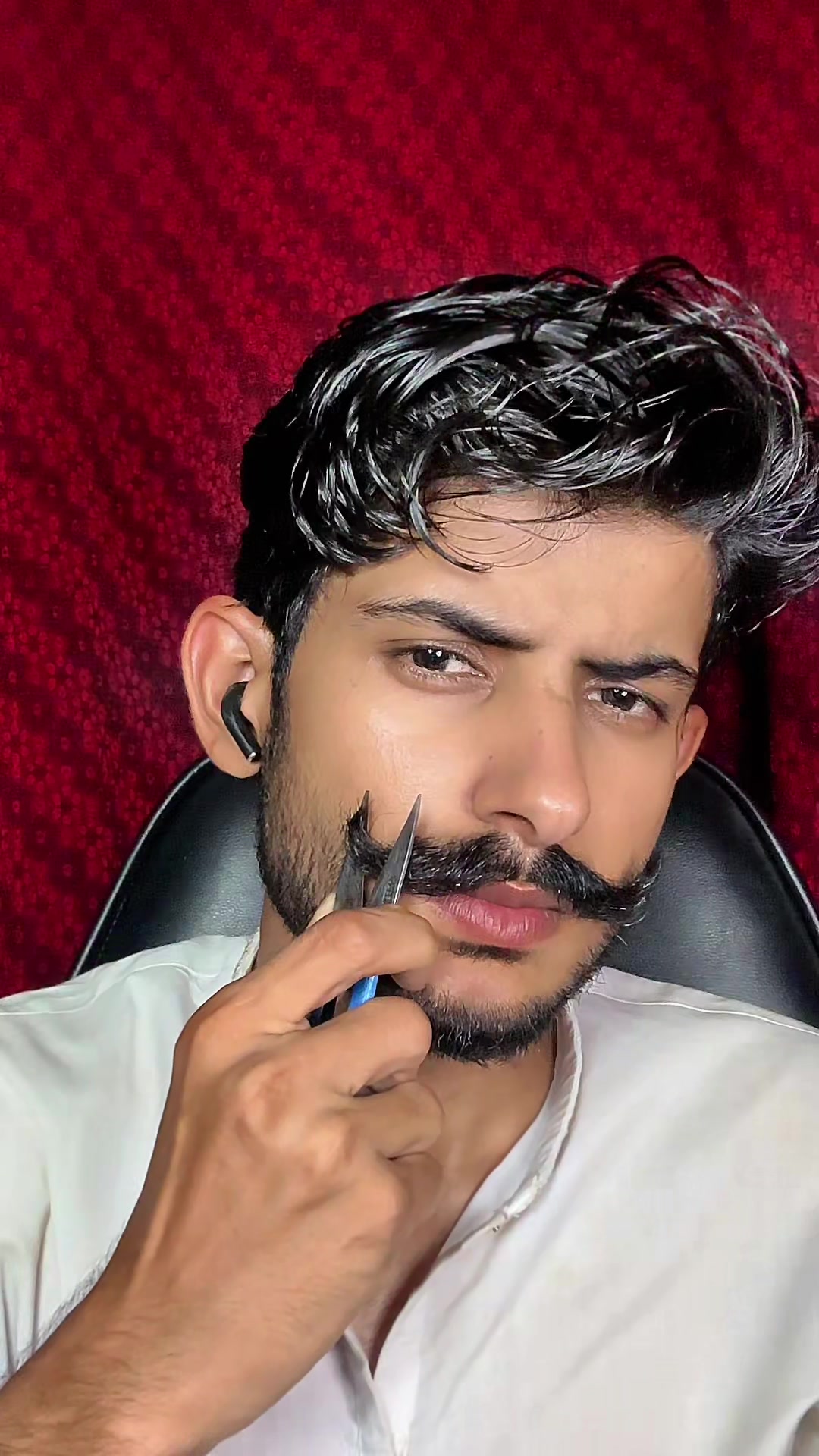 @𝗔𝗱𝗲𝗲𝗯 𝘼𝙛𝙞𝙚