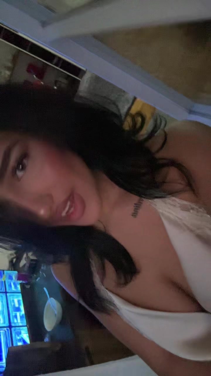 @𝑳