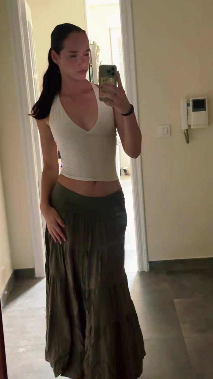 @Laura Llompart