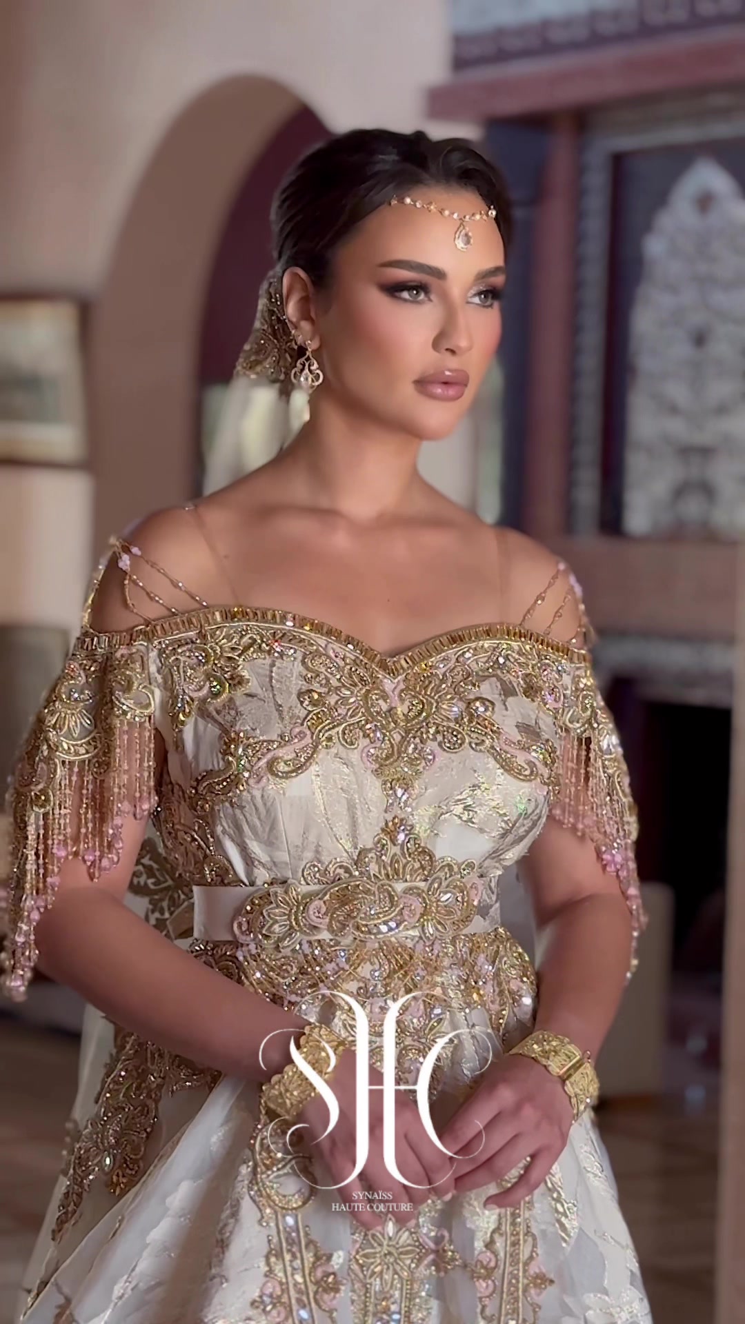 @synaisshautecouture