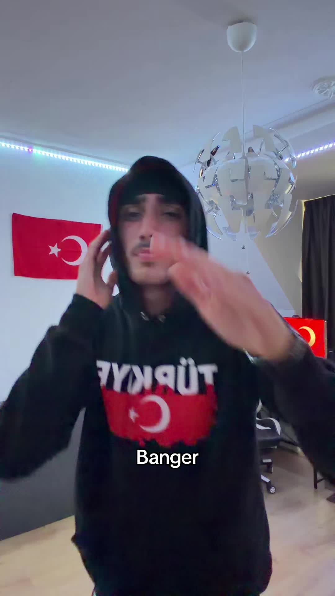 @uzzzijr2