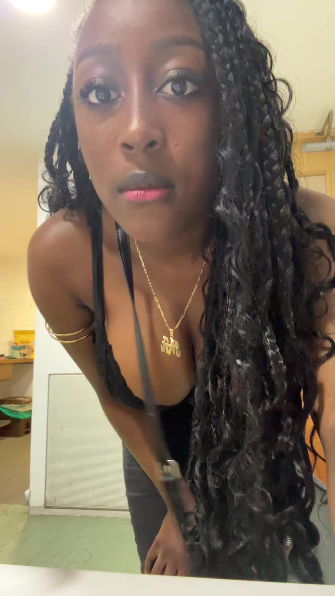 @Michelle🏴