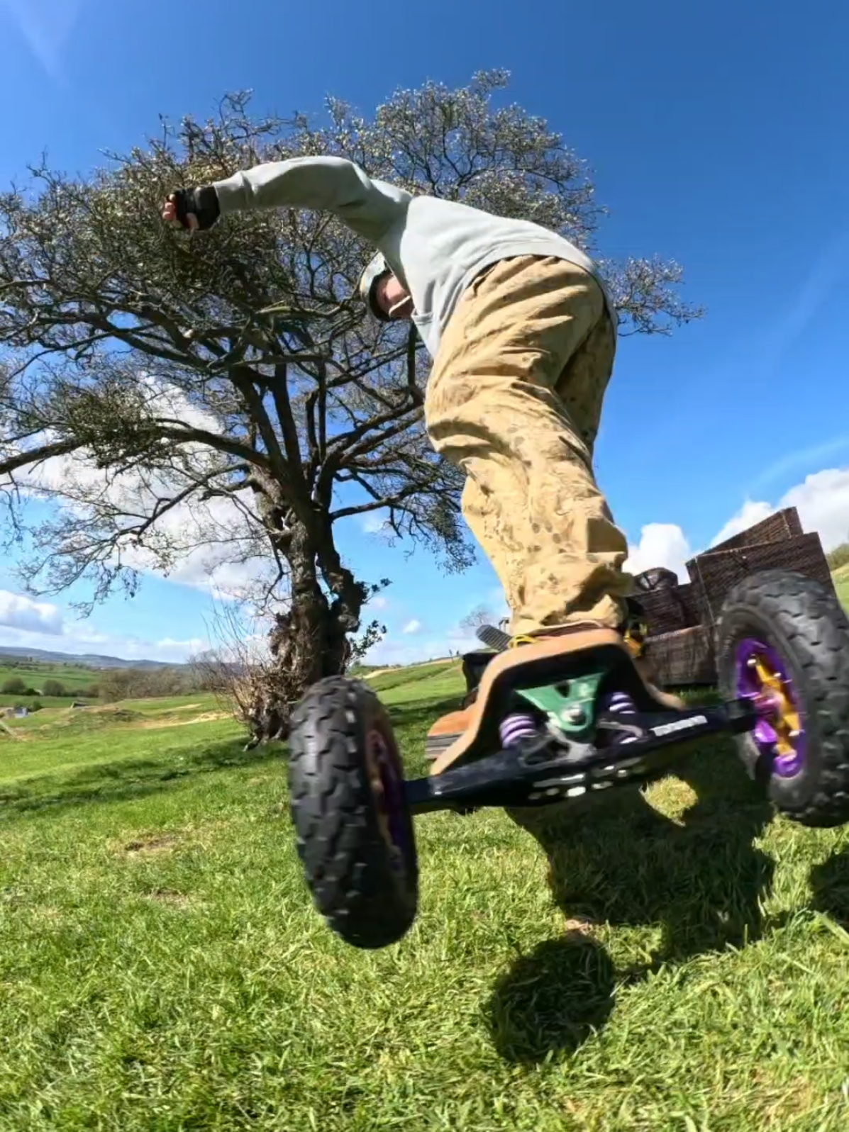 @UKMountainboarding