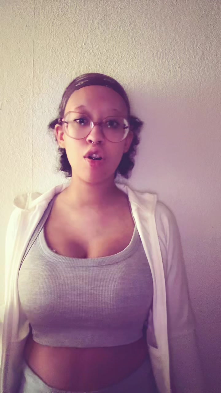 @Jayloo