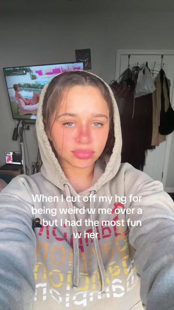 @atomicalexisclips