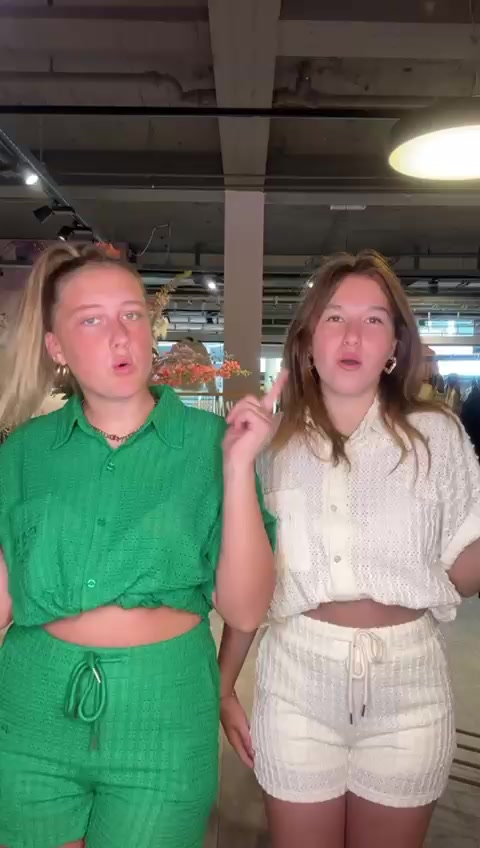 @bypaulaoss