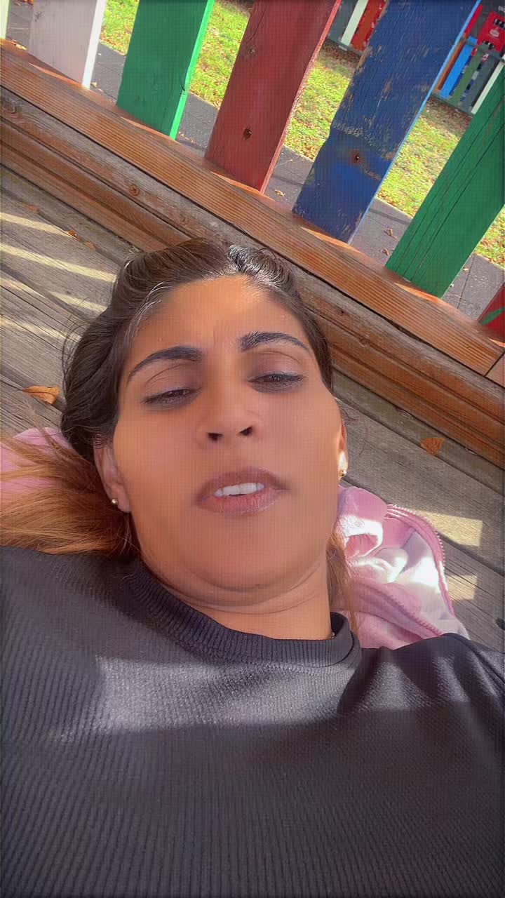 @💞💞Laura brunețica👑 👑