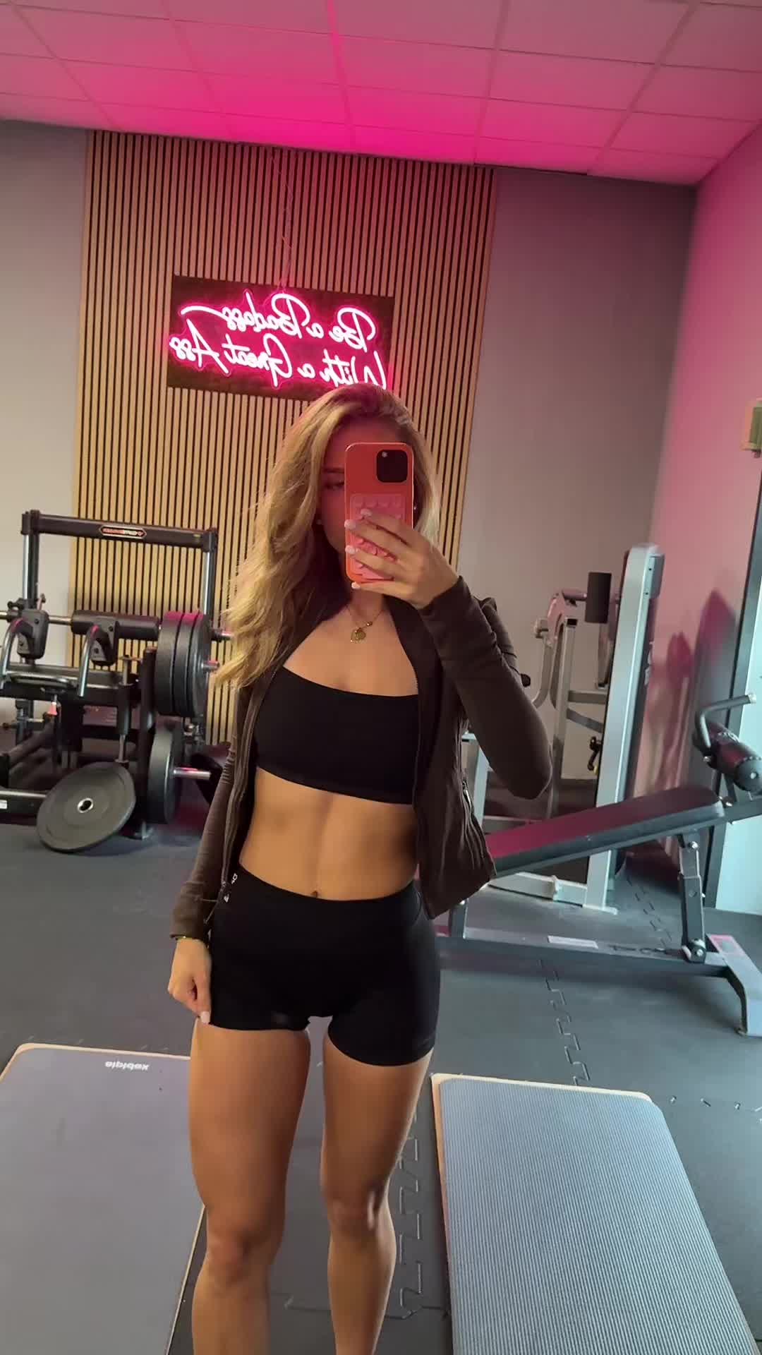 @leyla