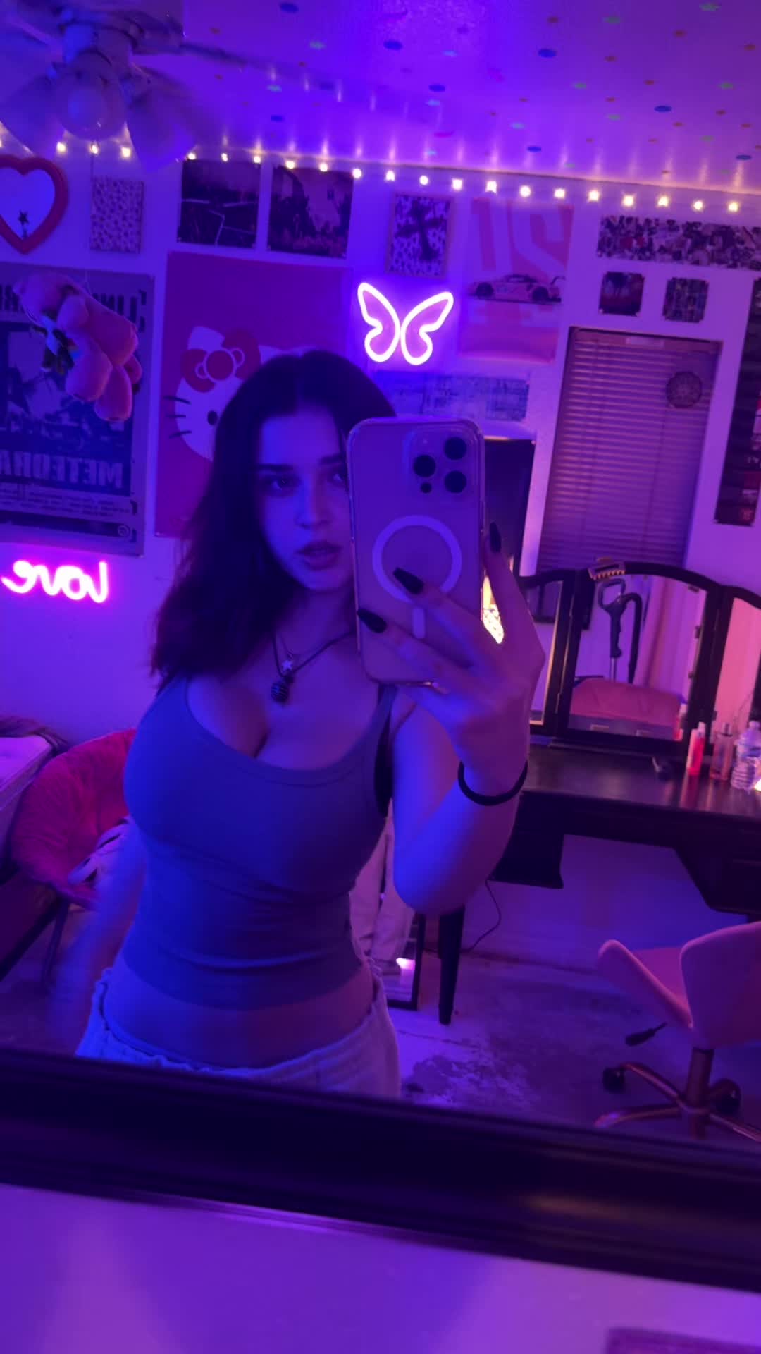 @yayaya
