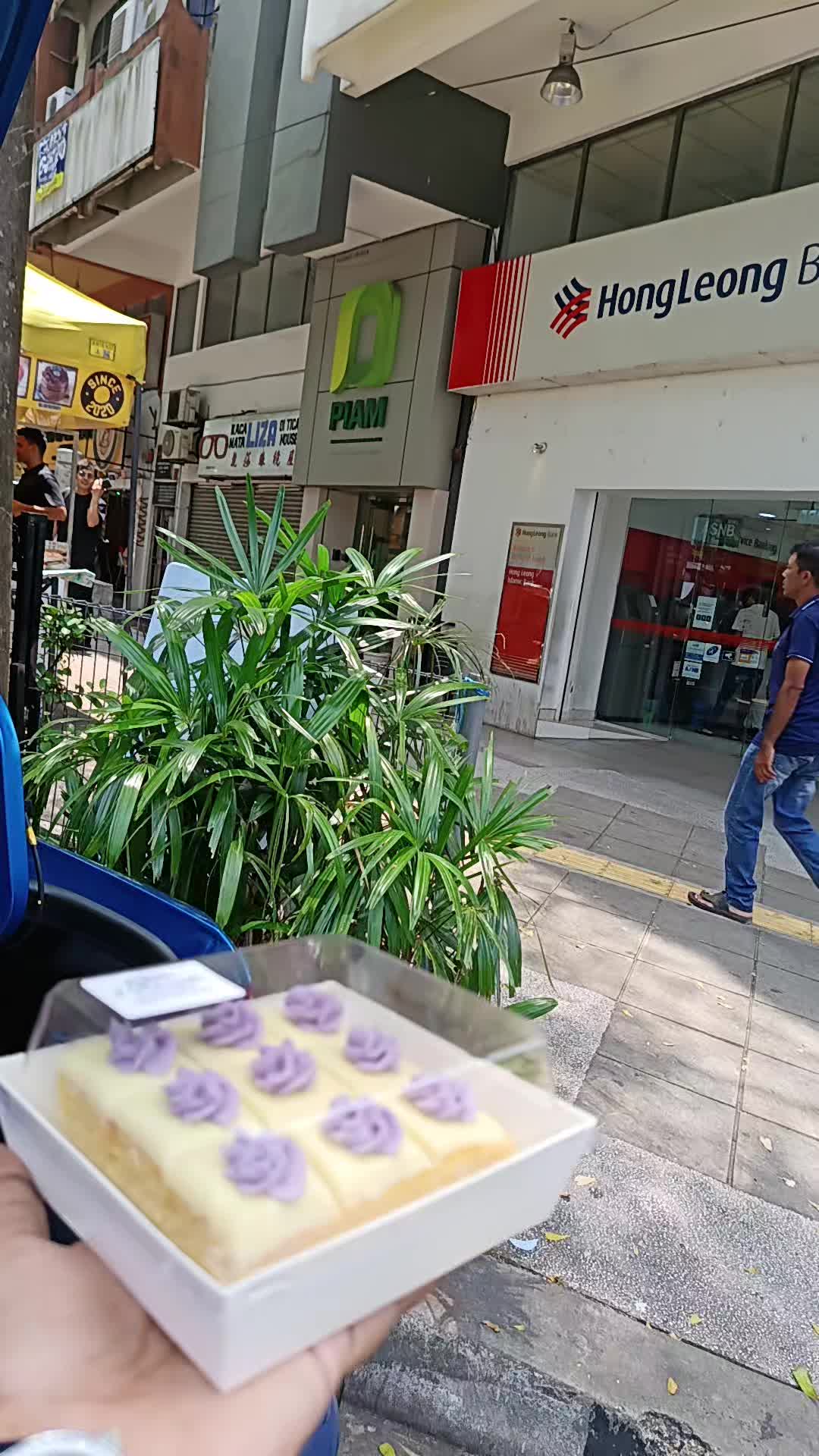 @G Sweet treats