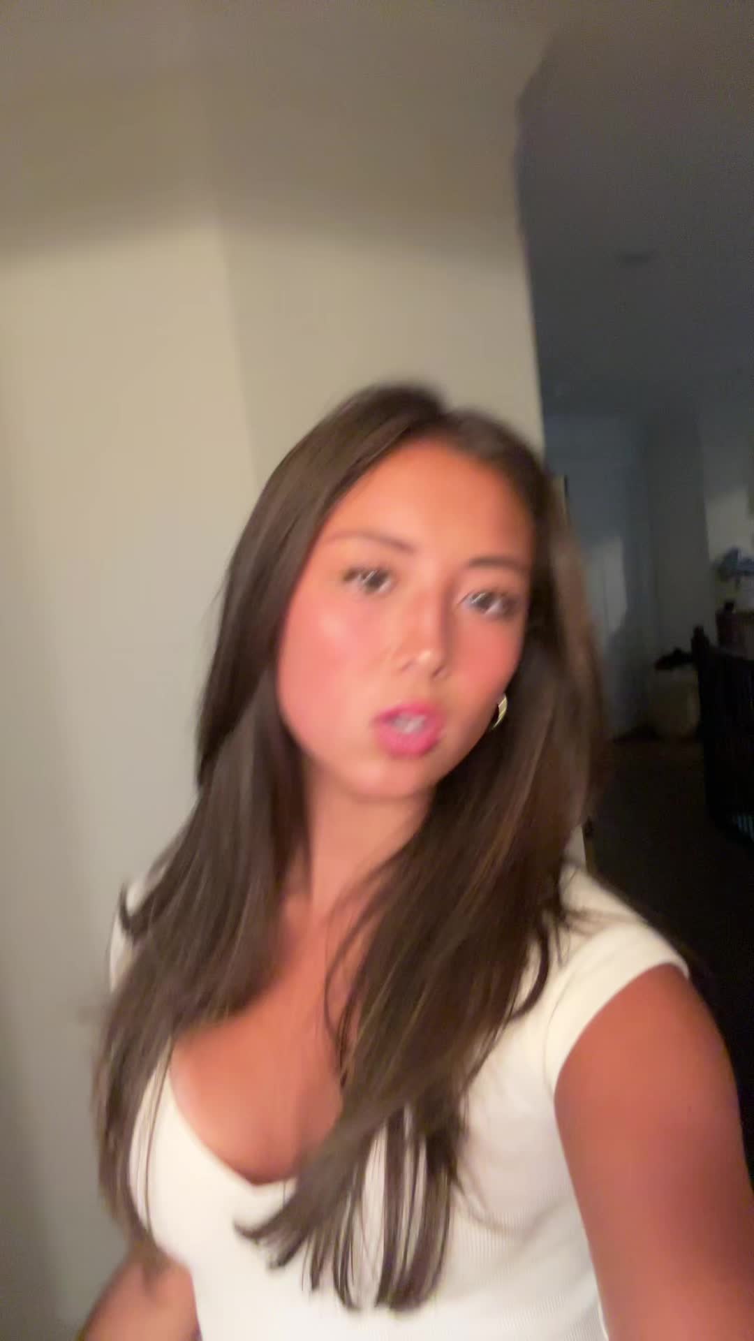 @helllloooo