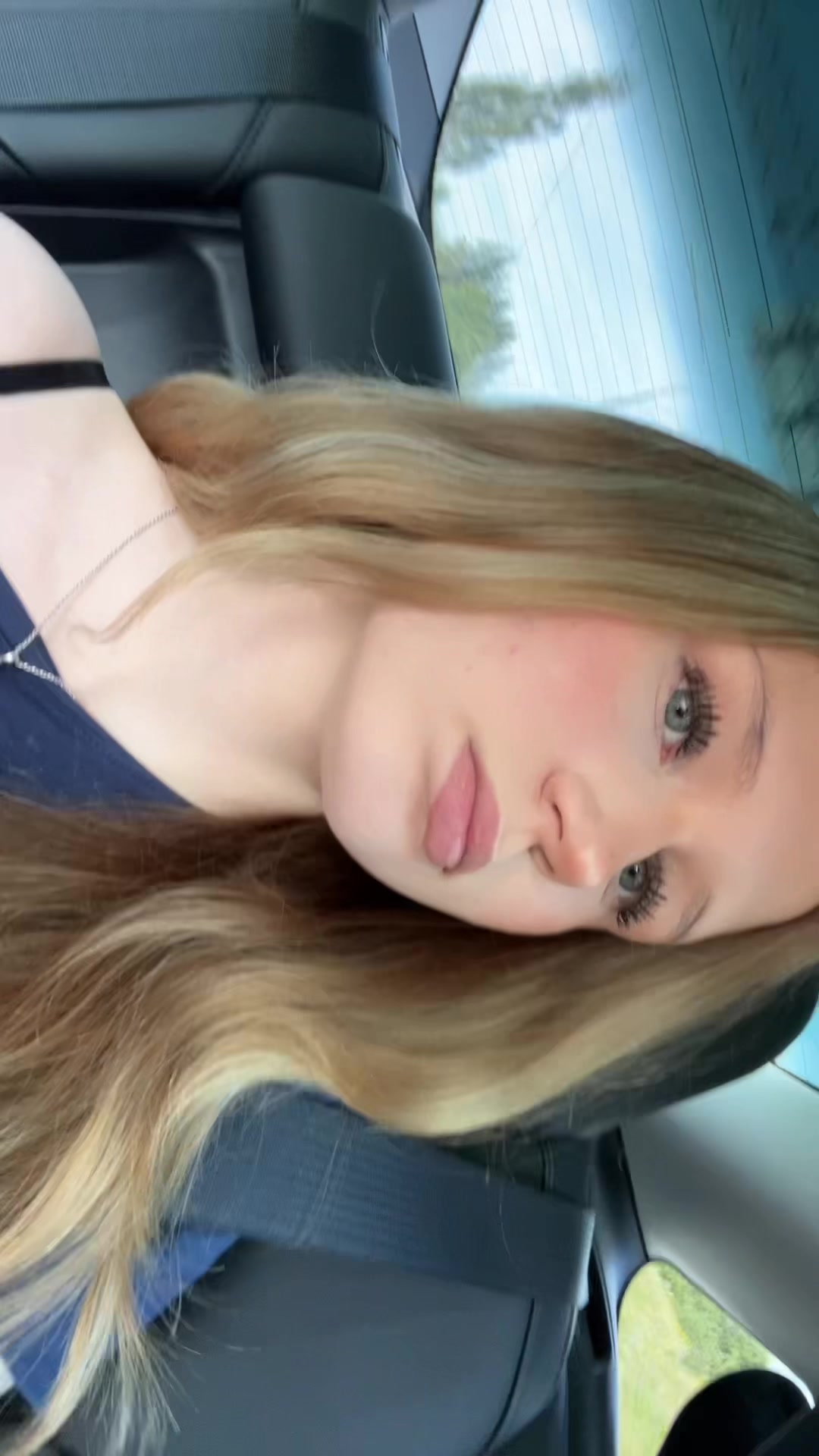 @elise
